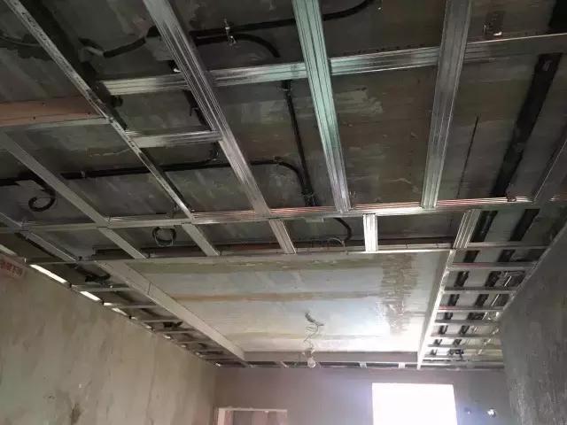 世界这么大哪有这么好的好事,世界这么大该去走走啦