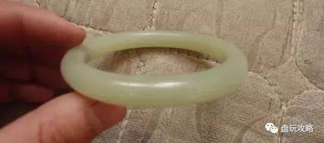 你养玉三年玉养你一生,三年人养玉十年玉养人正确吗