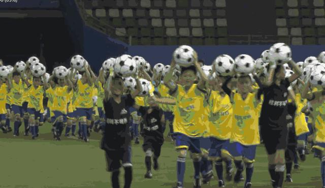 奔跑吧靠什么火的,奔跑吧温情镜头