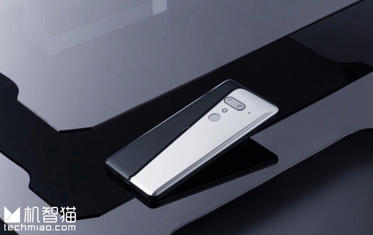 htcu12+与u11+的区别,htcu12+后面有什么