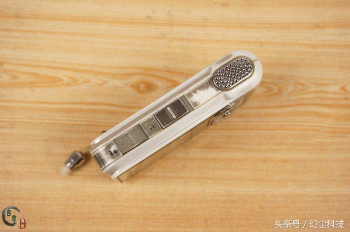 我用过的第二款MP3*放播**器，那时的产品很值得怀念