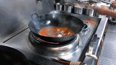 湿气大是拔罐祛湿还是喝中药,湿气重的人怎么排湿拔罐出水蒸气