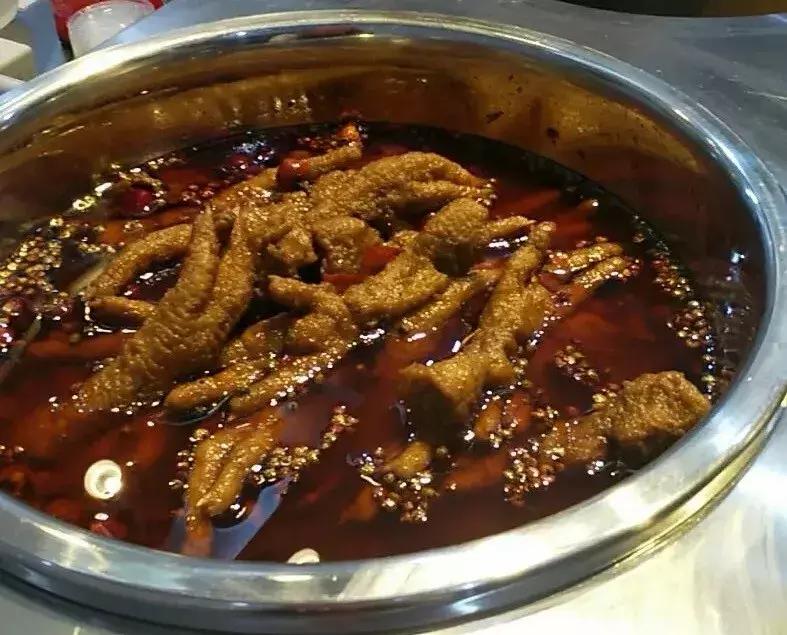 曾经的郑州人民路,曾经这条街是多么热闹