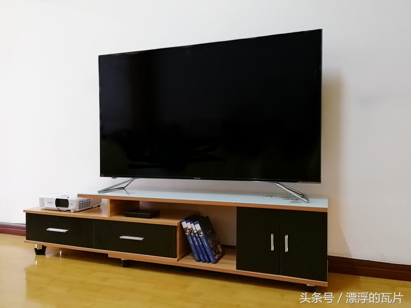 海信h55e75a花屏超薄电视,海信h55e3a是真4k电视吗