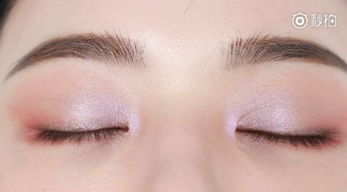 戚薇改版,戚薇变脸抖音