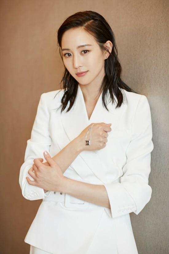 UDO珠宝：李嫣携手OohDear珠宝创作的这条公益项链火了！