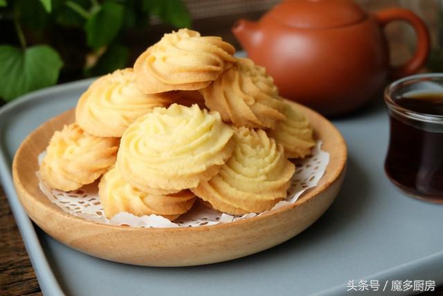 自己做的曲奇饼干成本虽高，但口感更好，详细步骤在这里，快来学