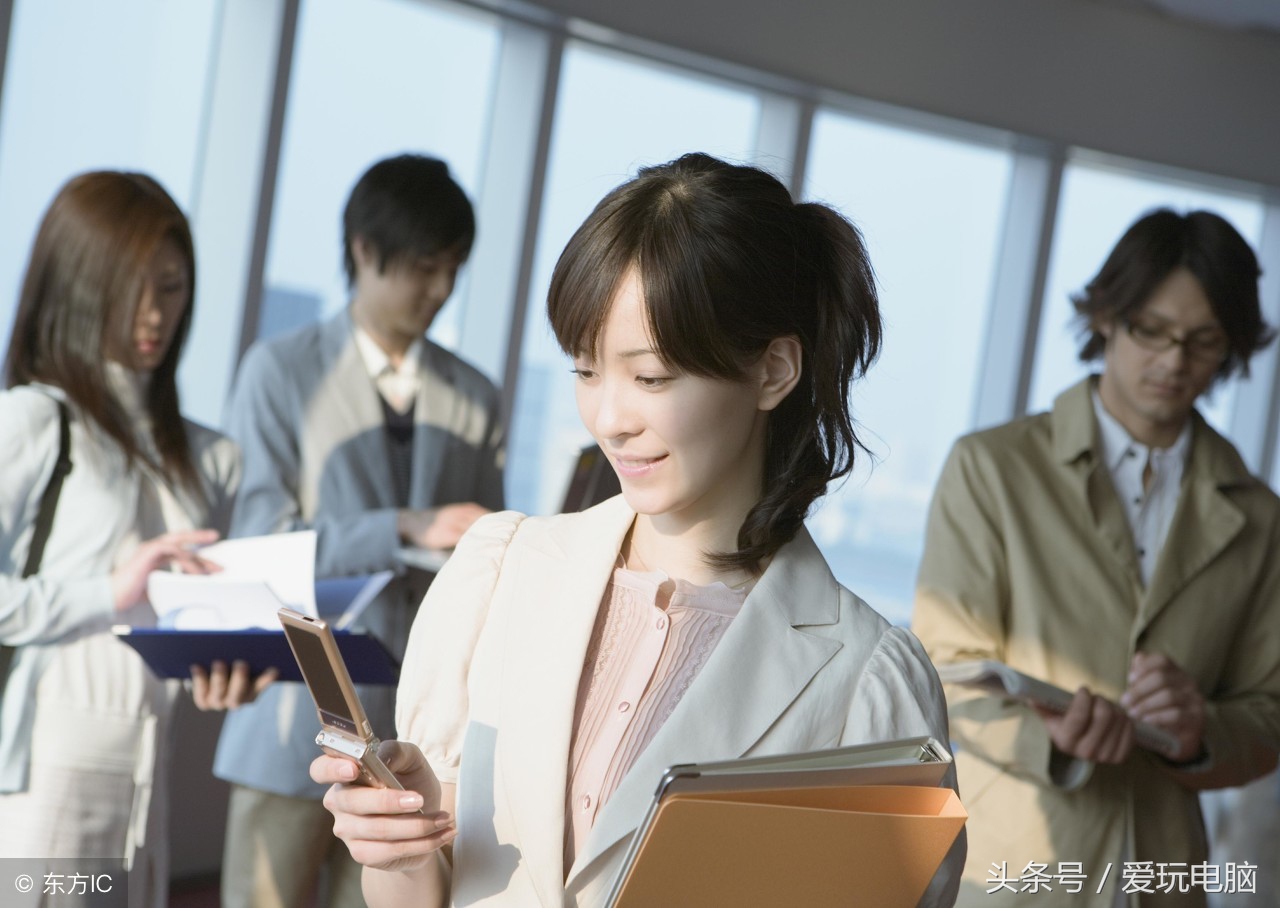 蓝牙耳机连接台式电脑蓝牙适配器,台式机也能连接蓝牙设备