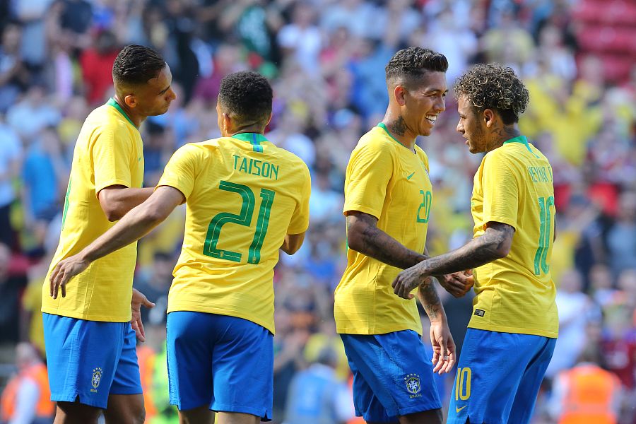 世界杯期间巴西队实行开放式管理队医：缓解压力放松心情很自然