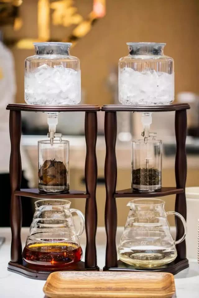 近期排队很火的网红茶 (排队最好的网红茶)