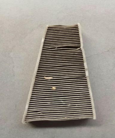 打开空调后的油烟味怎么解决,打开空调异味消失