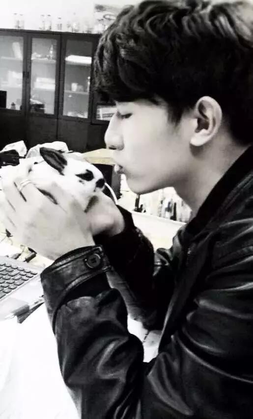 浙江大学校草合集,浙江大学的校草