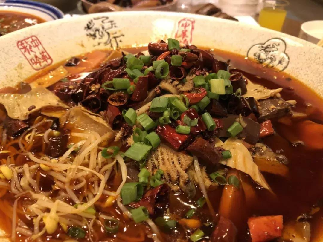 成都建设路美食排行榜,成都建设路美食推荐店铺有哪些呢