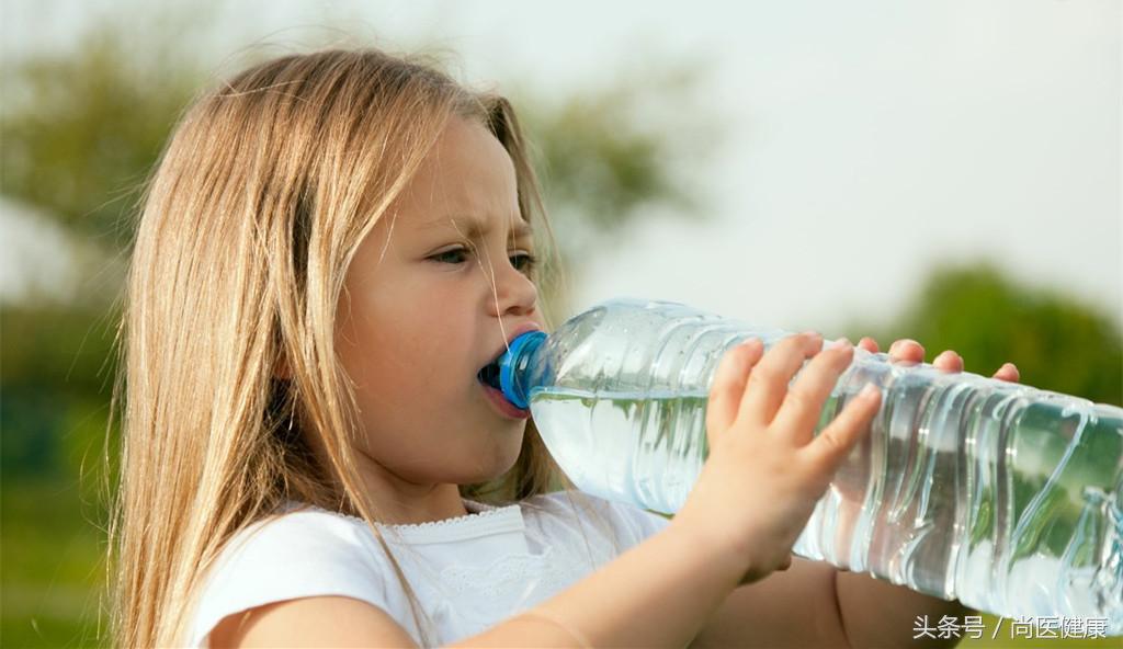 防暑知识及中暑的处理方法,夏天一出门就中暑怎么办