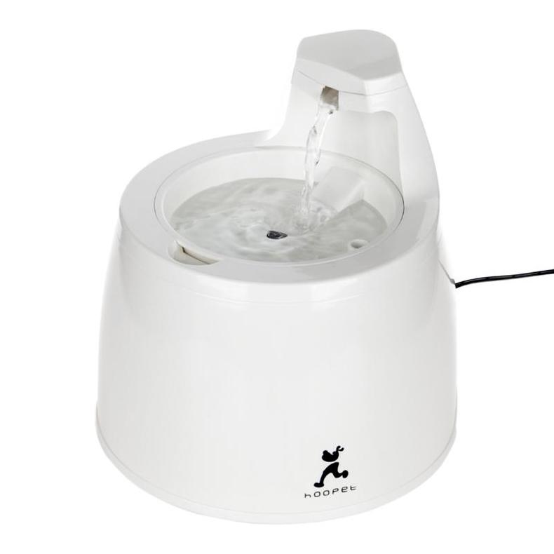 猫咪不爱喝水试试这几种办法,猫咪不爱自己吃饭非要喂