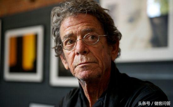 面对丙肝，这两位摇滚巨星的做法截然不同……