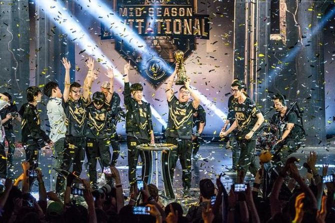 lpls8冠军,英雄联盟s8msi总决赛