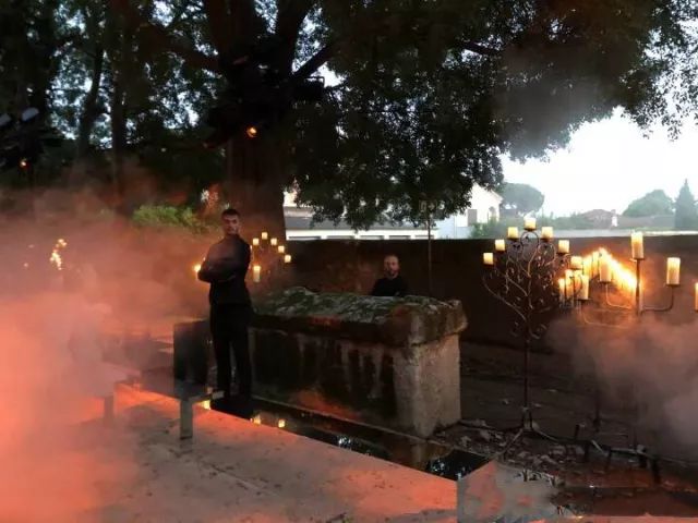 gucci墓地走秀音乐,gucci好莱坞时装秀