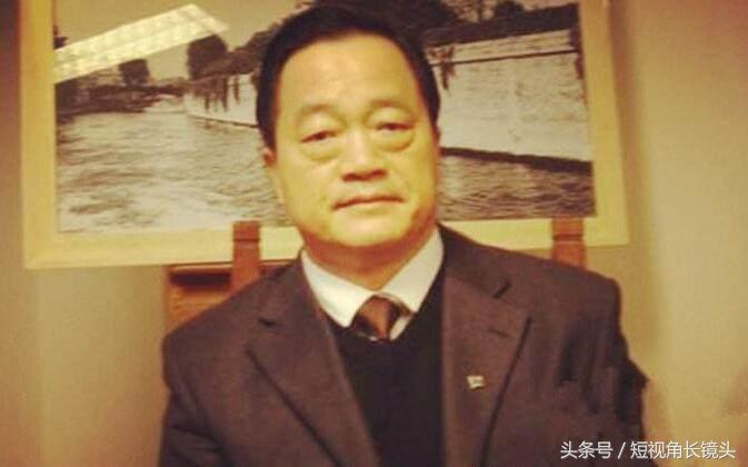 凯丽个人资料老公照片,凯丽和婆婆的照片