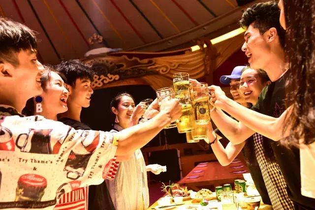 泼水节锦绣中华,锦绣中华泼水节夜场什么时候结束