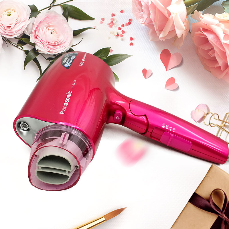 脱发是怎么回事脱发的原因有哪些,女性脱发连根一起掉严重10个原因