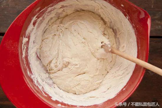 用面粉和牛奶做面包不用酵母,怎么做面包不用烤箱不用酵母