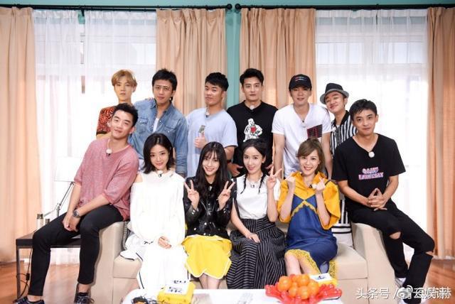 跑男pk爱情公寓李晨,爱情公寓跑男撕李晨名牌