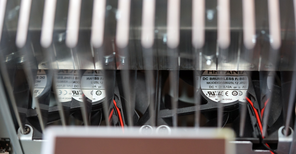 马兰士和天龙纯功放机对比视频,天龙功放x8015对比马兰士sr8015