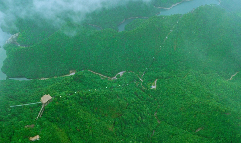 深山峡谷中的江西大觉山,江西大觉山风景优美