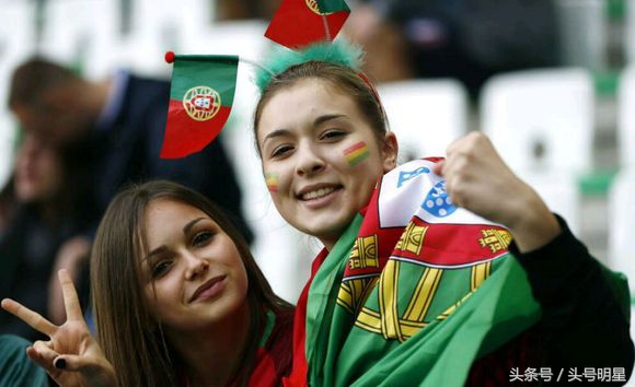 2018世界杯养眼女球迷,世界杯八强女球迷争奇斗艳