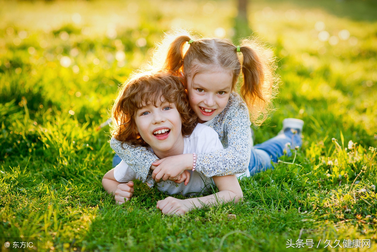 胡杏儿发际线缩水原因,胡杏儿回应产后发际线后移