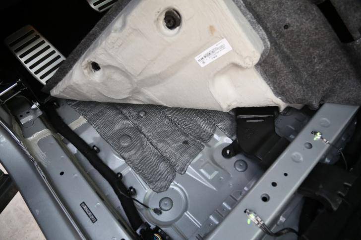 2023领克01主动安全功能测评,领克01高强度钢材有多少