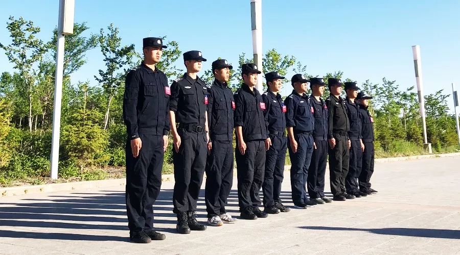 警务实战教官为民警讲授实战技能,警务实战教官需要具备哪些能力