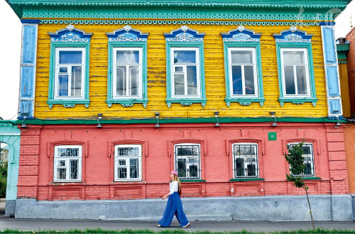 这个年轻的俄罗斯你认识吗