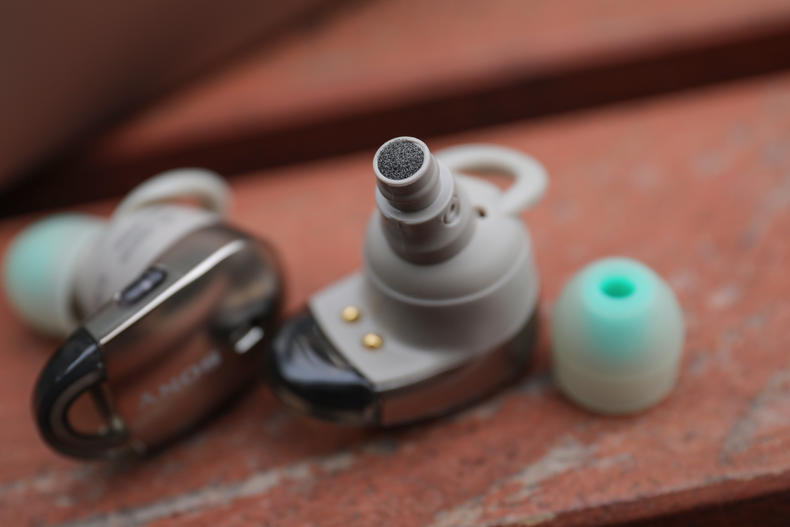 索尼降噪豆4代和苹果对比,索尼降噪豆5什么时候上市