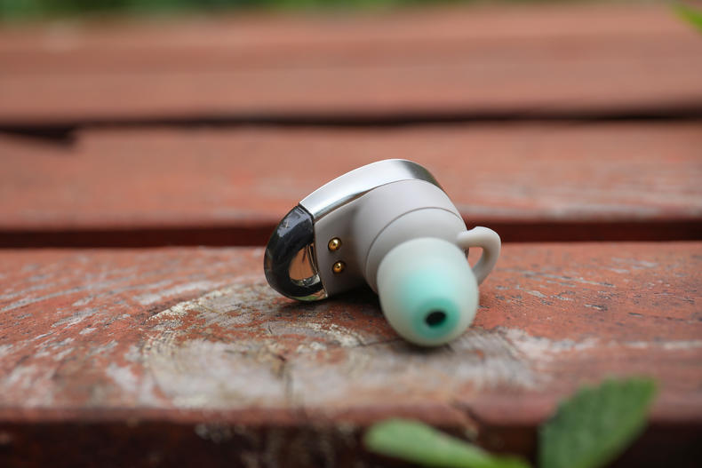 索尼降噪豆4代和苹果对比,索尼降噪豆5什么时候上市