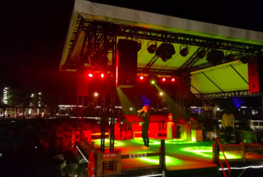 成都沸腾小镇繁花似锦,成都天府新区沸腾小镇