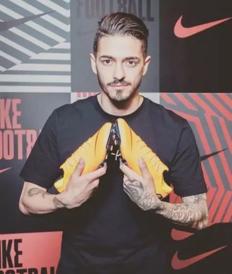 青语｜世界杯开赛，这些小哥哥你想Pick哪一个？