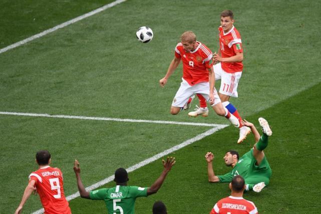 开幕式10大经典：5-0狂胜，俄罗斯美女靓爆眼球，满场中国元素