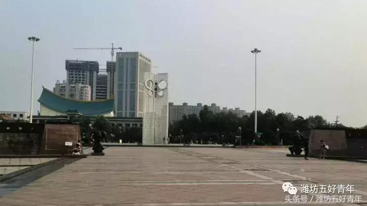 潍坊体育场,潍坊安丘体育场