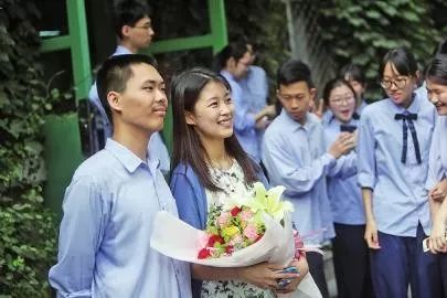 愿你不负时光不负卿,惟愿今生不负时光不负卿