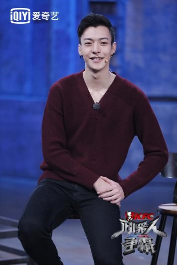 《机器人争霸》为世界杯打前阵坤音四子“毒奶”上身