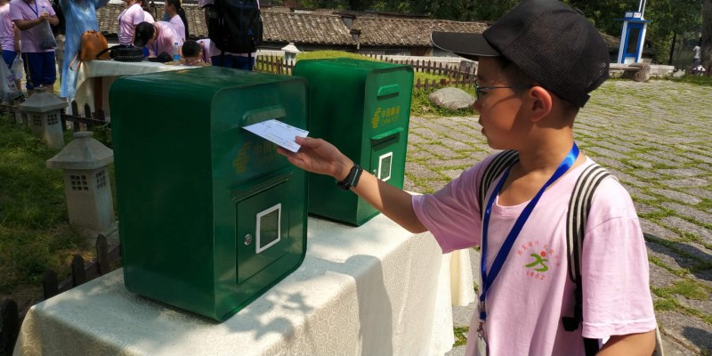 行万里路是为了寻找远方的自己,春风十里只为遇见更好的自己