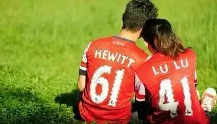 如果你的男朋友喜欢足球,如果一个男人爱上你了怎么办