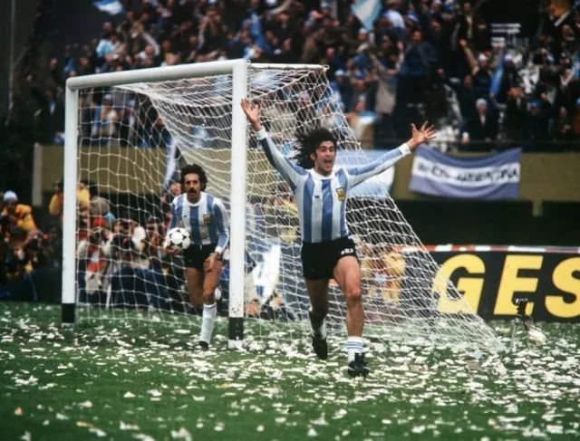 姊佹偊瓒崇悆,姊佹偊鍥借冻