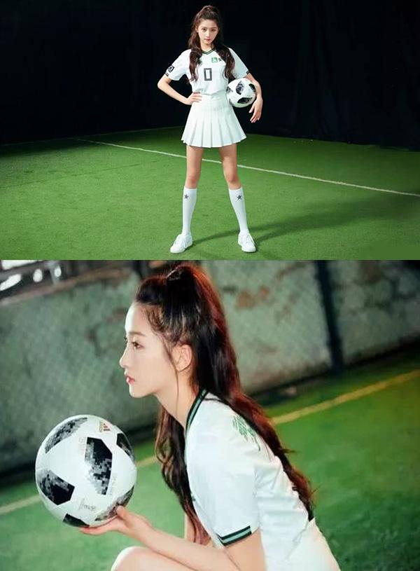 关晓彤短裙t恤,关晓彤棒球服鹿晗