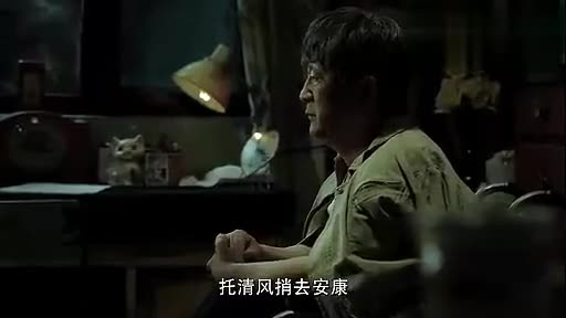 关于父爱的微电影感人视频片段,感人微电影父爱如山催人泪下