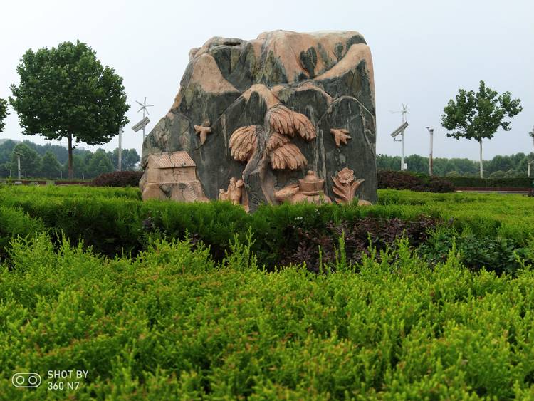 带拍照功能的游戏,手机除游戏拍照还有什么刚需性能