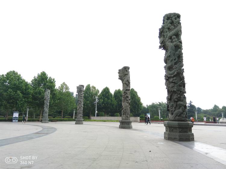 带拍照功能的游戏,手机除游戏拍照还有什么刚需性能