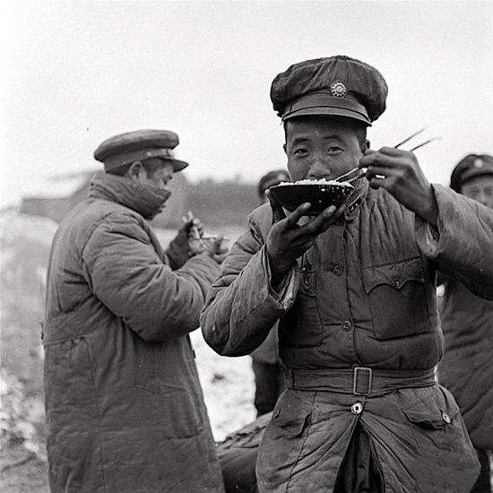 抗战解放军的后勤保障是什么水平,抗战后勤